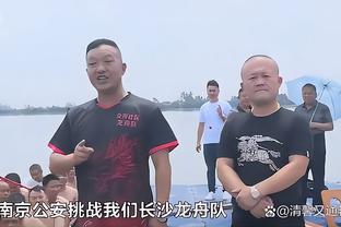 记者：价格太高+位置需求不大，拜仁无意冬窗签下帕利尼亚